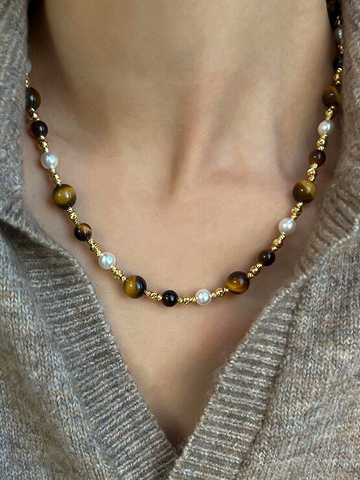 Elegant and trendy Tiger's Eye necklace