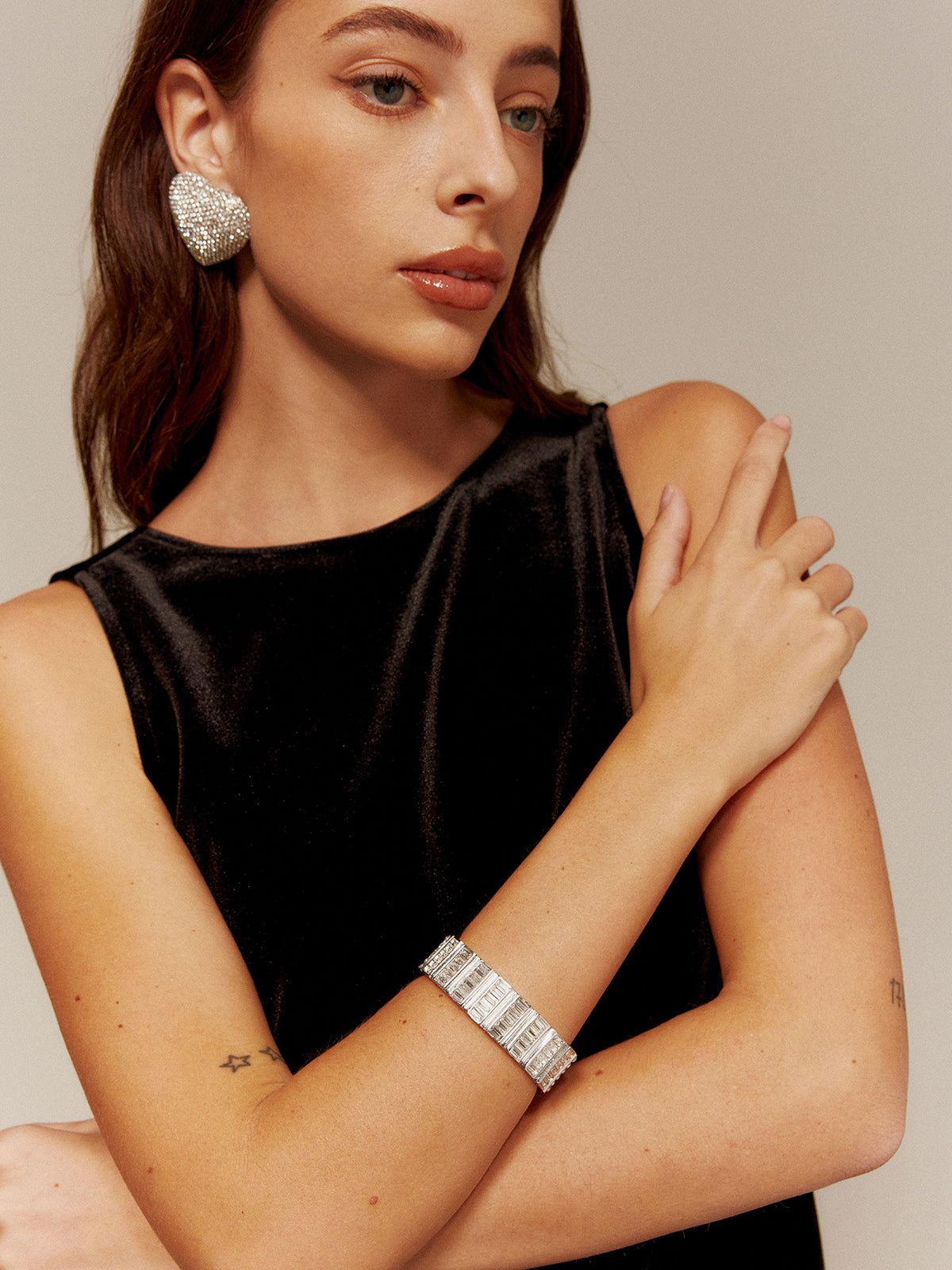 Open Bangle Zircon Elegance and Modern Style