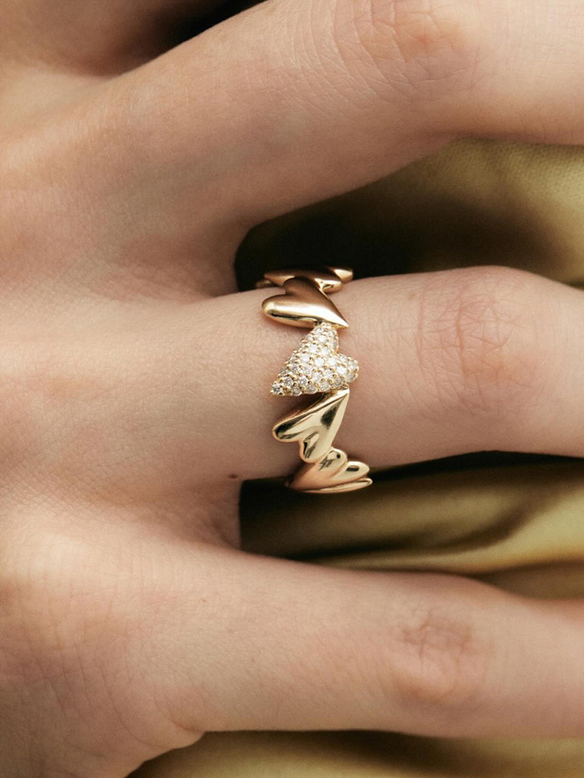 Elegant Romantic Heart Ring