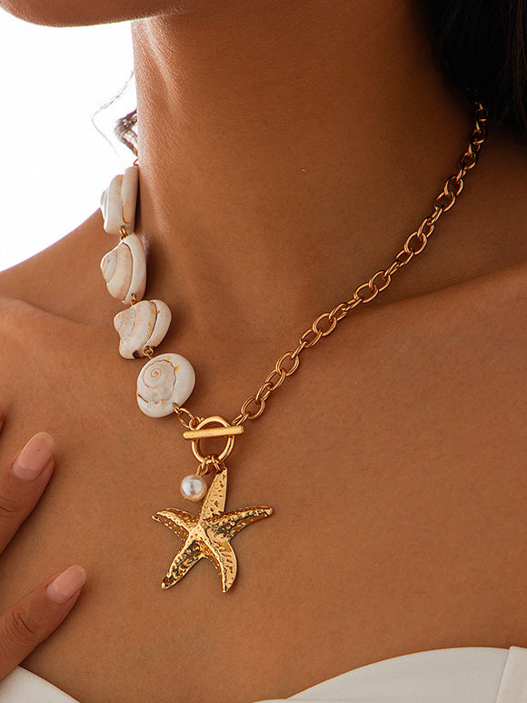 Elegant Shell and Starfish Pendant Necklace - Perfect for the Beach Lover Style