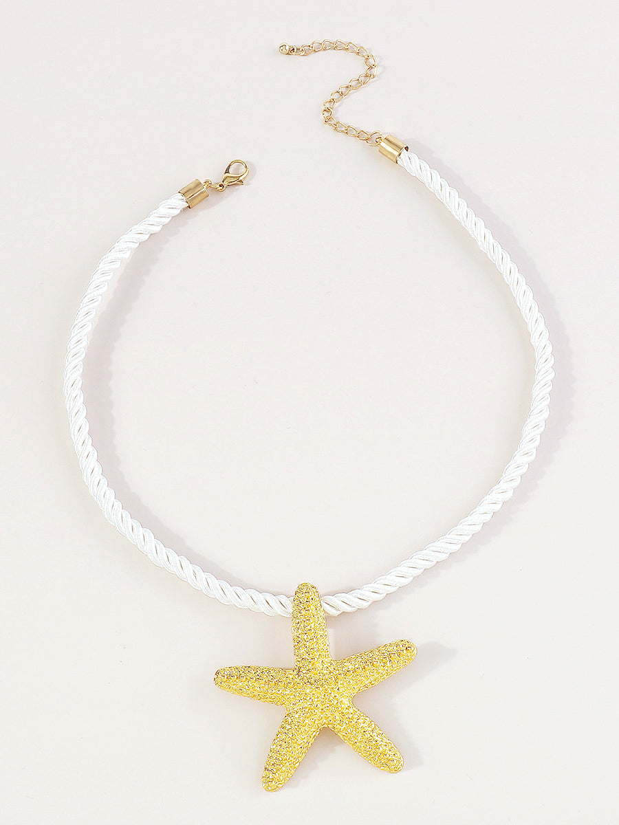Gold Starfish Rope Necklace for an Elegant Sea Look