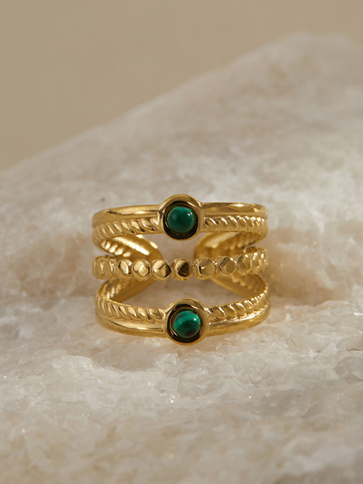 Oogent Emerald Accent Multi-Band Gold Ring – Elegant and Unique Jewelry