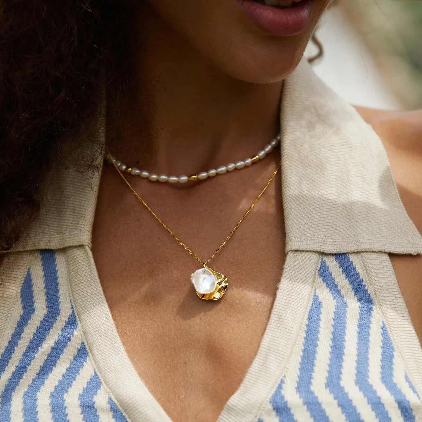 Elegant Irregular Baroque Pearl Necklace - Jantine for a unique style