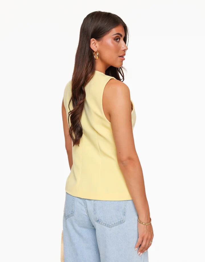 Nova Tailored Gilet
