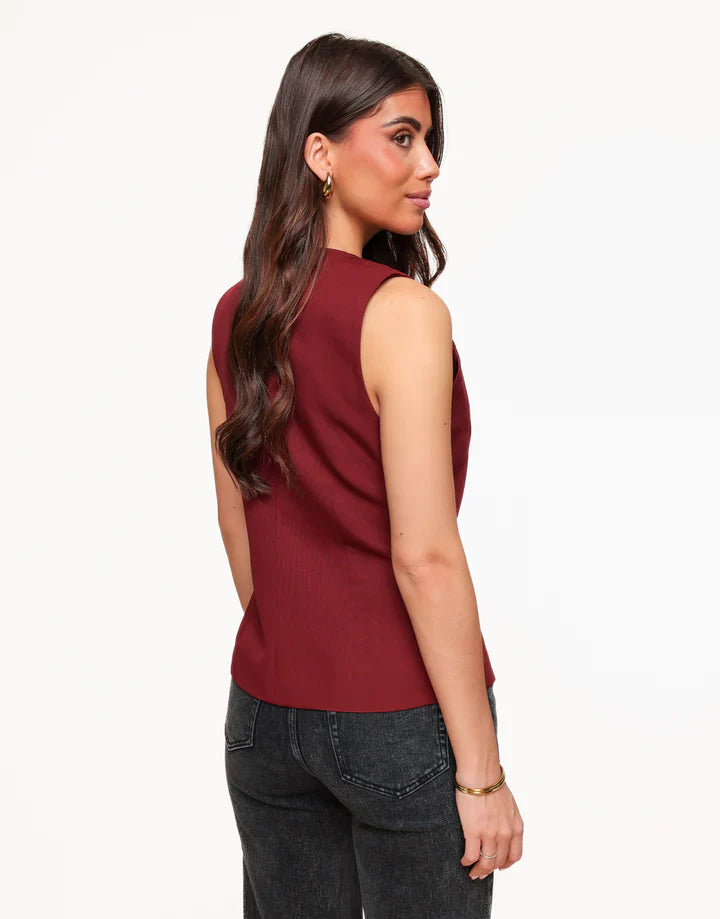 Nova Tailored Gilet