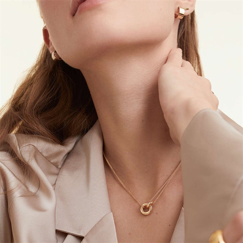 Stylish necklace with elegant ring - a unique addition to your wardrobe