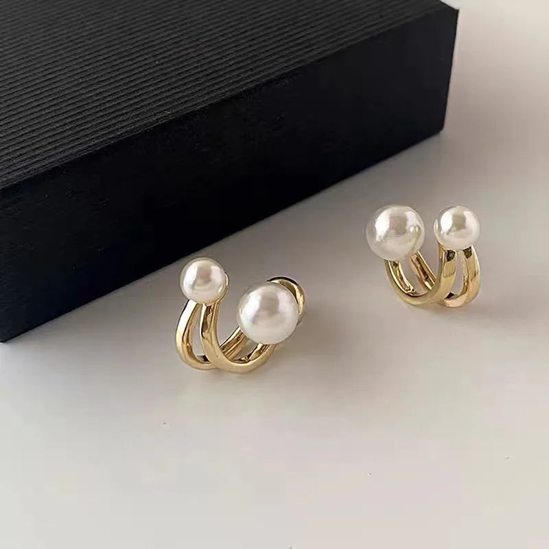 Elegant Pearl Earrings – Gold-Colored Double-Layered Design Studs