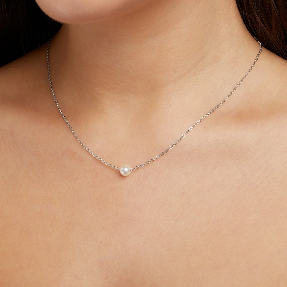 Elegant Solitaire Necklace with Silver Pearl - Soft and Stylish Jewelry Number